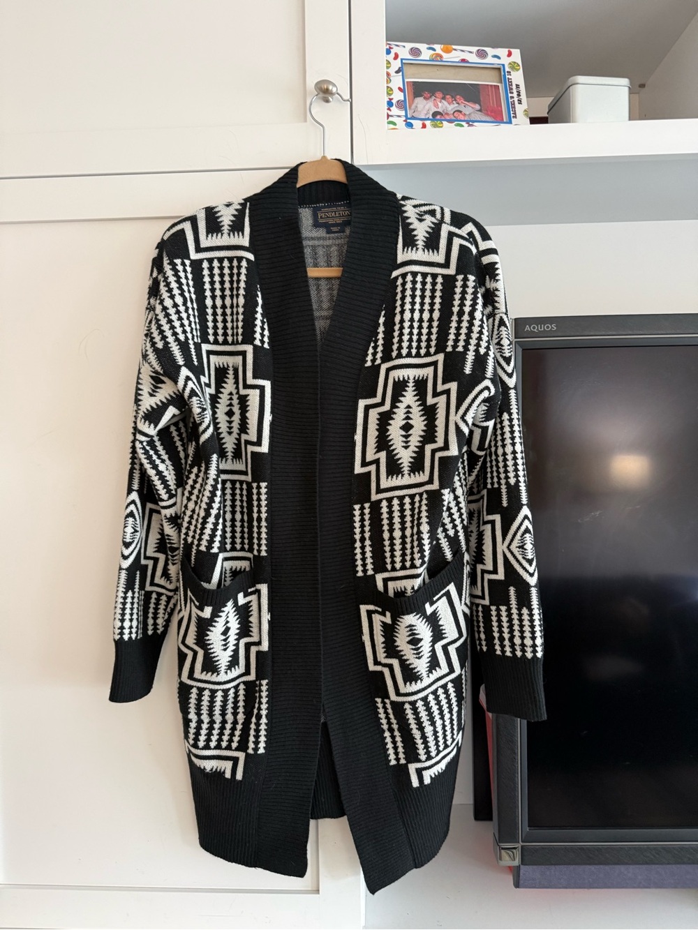 Pendleton Black & White Geometric Open-Front Cardigan